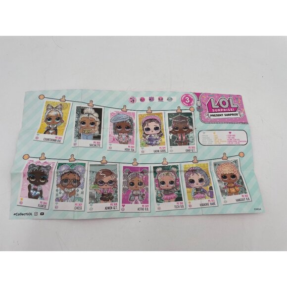 Shopkins & Fingerlings Miniature Toy Bundle With Accessories - Picture 11 of 14